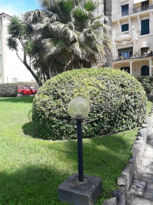 La Casa Di Anna, In Palazzina Liberty Fronte Parco Apartment Bordighera Exterior photo